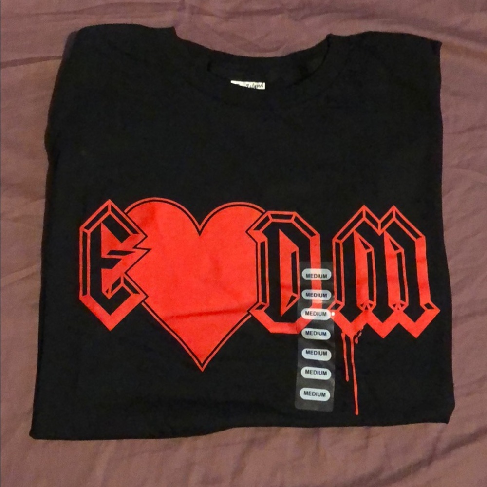 EDM Black t shirt I love EDM